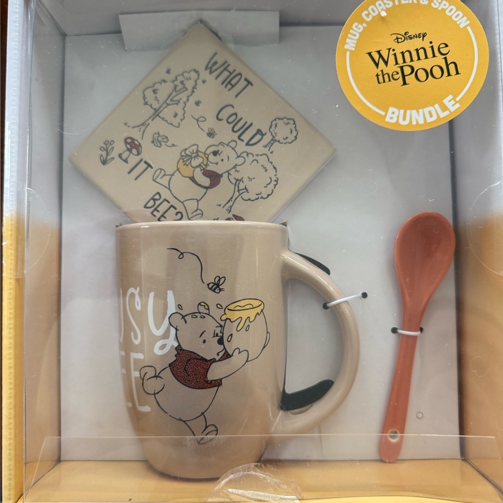 Disney Winnie the Pooh Beige Mug Set with Coral Spoon